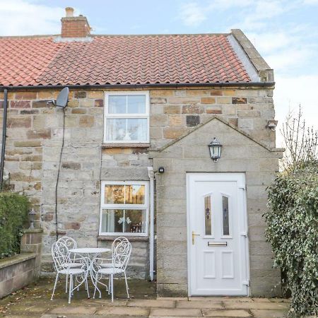 Dove Cottage 휫비 외부 사진